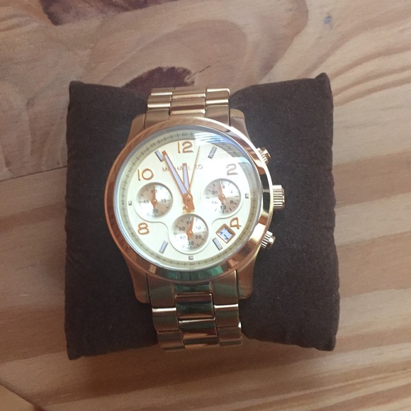 MICHAEL KORS watch - Picture 4 of 4